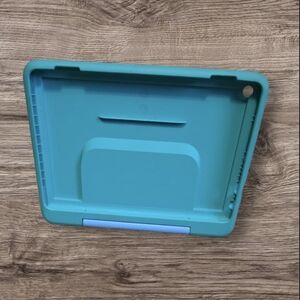 💻 Protective Blue Tablet Case 8×6